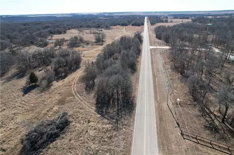 1569 County Road 2561 Rd, Pawhuska, OK 74056
