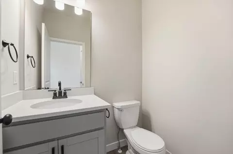 Bath - 27118 E Oak View Dr, Lees Summit, MO 64086 photo 3 of 3