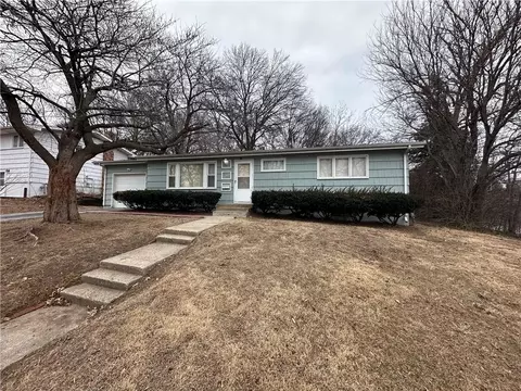 12508 E 46th Ter, Independence, MO 64055
