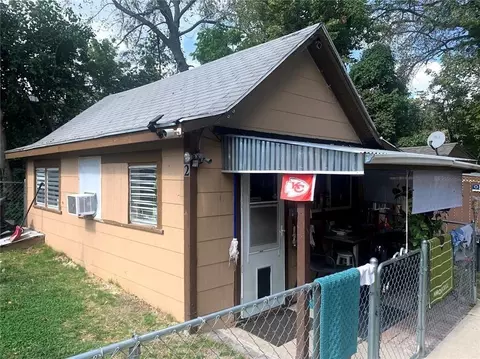 Exterior - 10906 E Truman Rd, Independence, MO 64052 photo 12 of 21