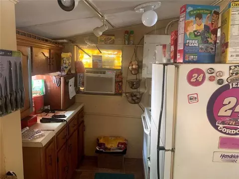 Kitchen - 10906 E Truman Rd, Independence, MO 64052 photo 3 of 9