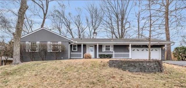 217 NW 43rd St, Kansas City, MO 64116