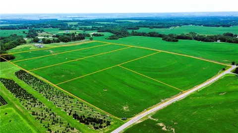 Bogart Road, Sibley, MO 64088