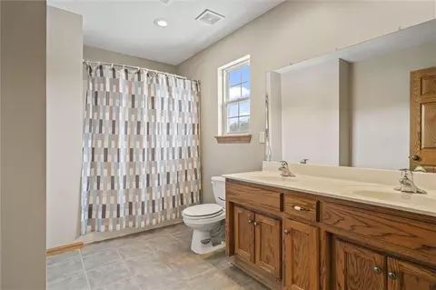 Bath - 11302 E 343rd St, Drexel, MO 64742 photo 5 of 7