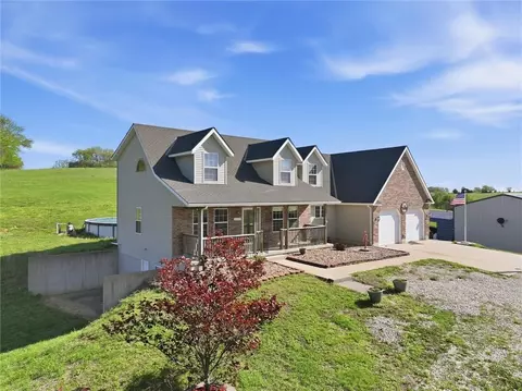 Exterior - 11302 E 343rd St, Drexel, MO 64742 photo 2 of 6