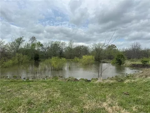 NW 870 Road, Blairstown, MO 64726