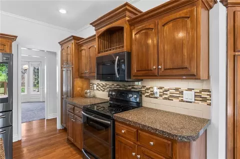 Kitchen - 2413 SW Kenwill Dr, Lees Summit, MO 64082 photo 3 of 3