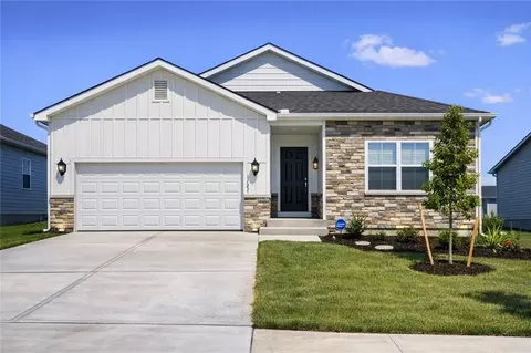 25218 W 177th Ter, Gardner, KS 66030