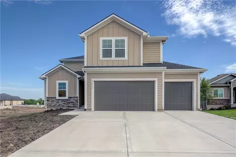 32478 W 168th Ct, Gardner, KS 66030