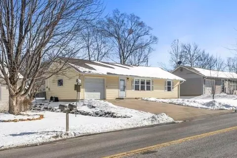 3121 S 47th St, Kansas City, KS 66106