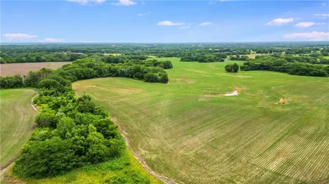 4 Missouri 2, Garden City, MO 64747