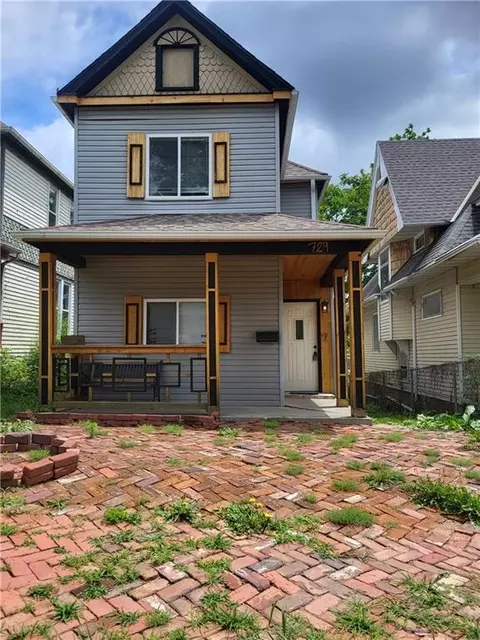 729 S 14th St, Saint Joseph, MO 64501