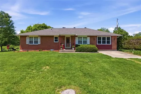 22420 Eisele Ln, Cleveland, MO 64734
