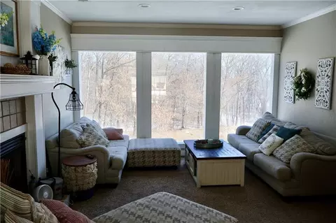 Living - 962 NW 445 Rd, Centerview, MO 64019 photo 2 of 3