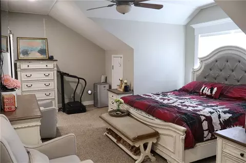 Bedroom - 962 NW 445 Rd, Centerview, MO 64019 photo 2 of 3