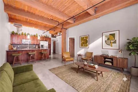 712 Broadway Blvd #503, Kansas City, MO 64105