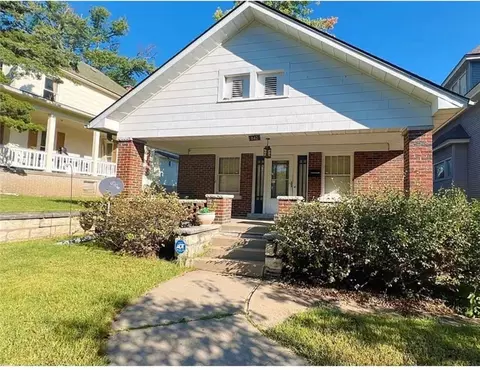 842 Barnett Ave, Kansas City, KS 66101
