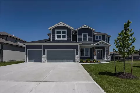 16965 S Brentwood St, Olathe, KS 66062