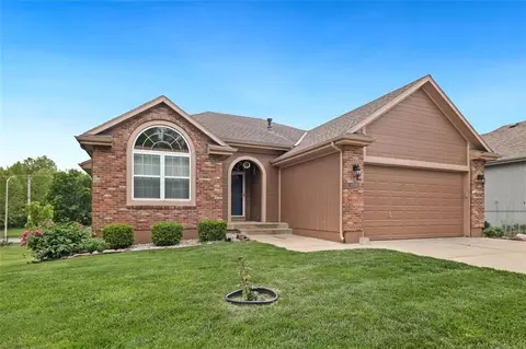 4421 NE 72nd Ter, Kansas City, MO 64119