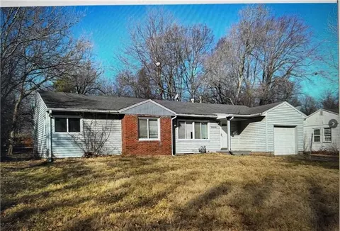 10600 Richmond Ave, Kansas City, MO 64134