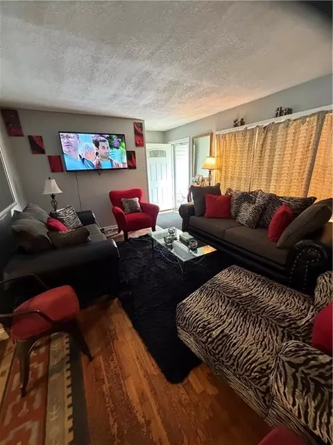 10600 Richmond Ave, Kansas City, MO 64134
