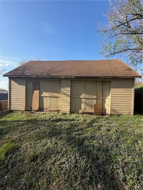 516 Blake St, Saint Joseph, MO 64504 photo 5
