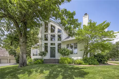 1112 NE Long Ridge Rd, Lees Summit, MO 64064