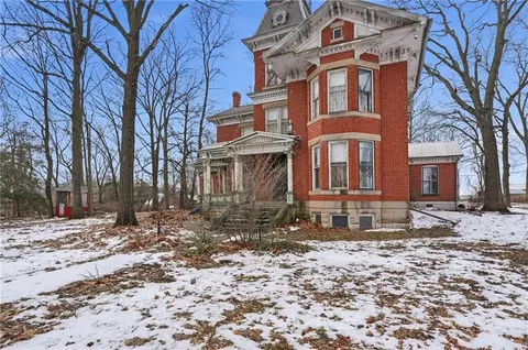 Other - 709 Herring St, Brunswick, MO 65236 photo 1 of 9