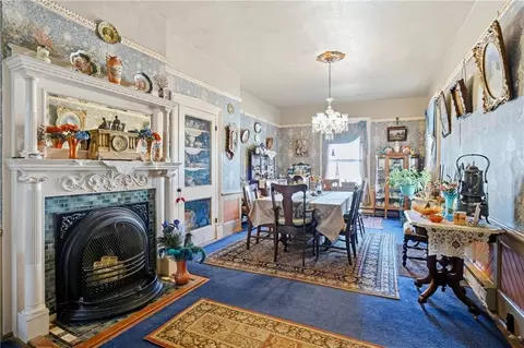 Dining - 709 Herring St, Brunswick, MO 65236 photo 2 of 6