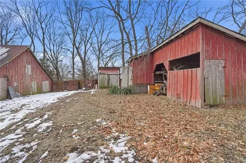 Exterior - 709 Herring St, Brunswick, MO 65236 photo 17 of 18