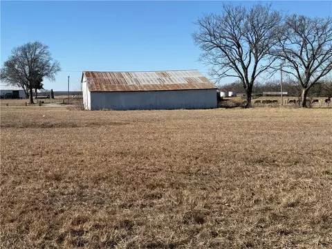 Ww Highway, Osceola, MO 64776