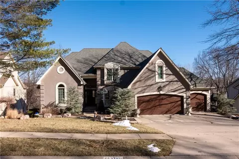 5537 Alden St, Shawnee, KS 66216