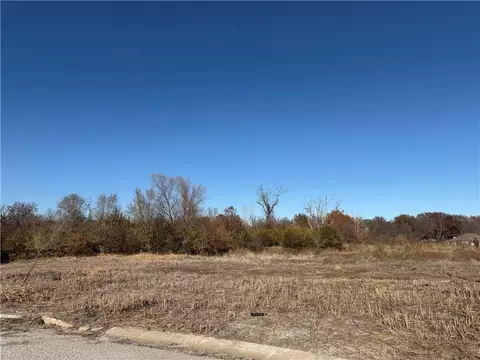4537 Appleton Ave, Kansas City, MO 64133