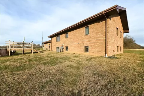 Exterior - 27668 E Katy Rd, Walker, MO 64790 photo 3 of 5