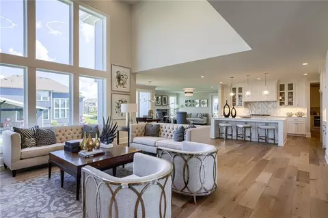 2804 W 176th St, Overland Park, KS 66085