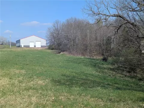Cessna Lot 2541 Road, Gallatin, MO 64640