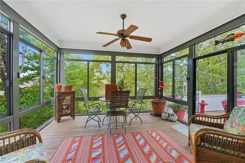 26112 W 109th St, Olathe, KS 66061