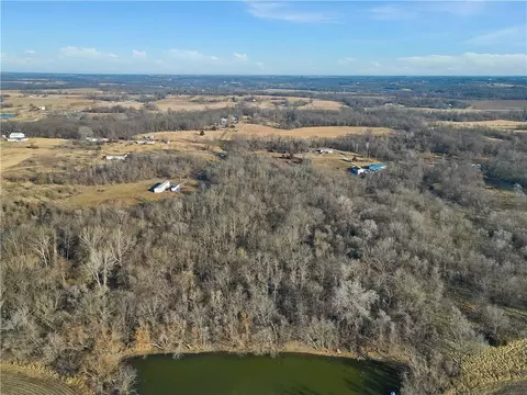 974 NW 525th Rd, Centerview, MO 64019 photo 6