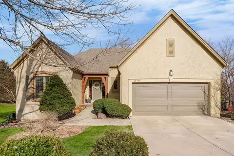 26164 W 109th St, Olathe, KS 66061