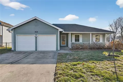 205 Dawn Ave, Belton, MO 64012