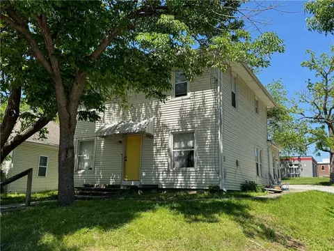 1000 W Linden Ave, Independence, MO 64052