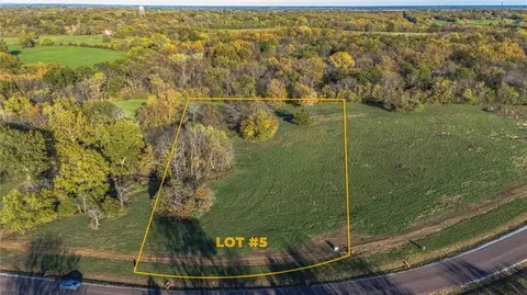 lot5 Travis Ln, Harrisonville, MO 64701