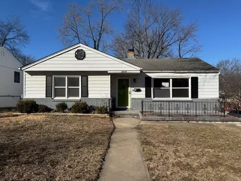 2604 S Northern Blvd, Independence, MO 64052