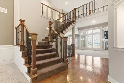 Entry Way - 1559 Brompton Ln, Raymore, MO 64083 photo 5 of 10