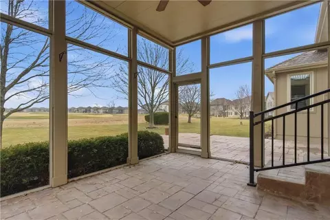 Exterior - 1559 Brompton Ln, Raymore, MO 64083 photo 7 of 9
