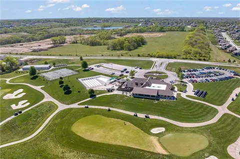 View/Area - 1559 Brompton Ln, Raymore, MO 64083 photo 4 of 6