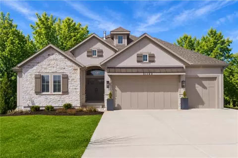 21122 W 189th Ct, Spring Hill, KS 66083