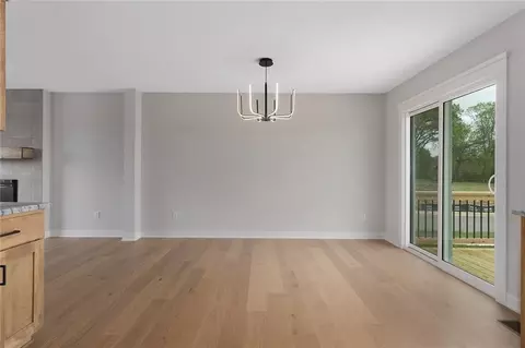 Dining - 655 S Ranson Pl, Independence, MO 64056 photo 2 of 2