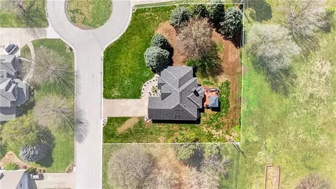 View/Area - 1504 Hillcrest Ct, Atchison, KS 66002 photo 1 of 1