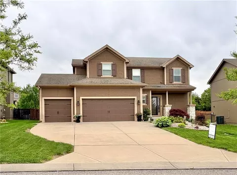 16623 W 172nd Ter, Olathe, KS 66062